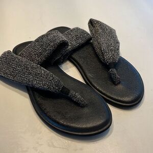 Sanuk Sling Black Charcoal Sandal Size 6-7